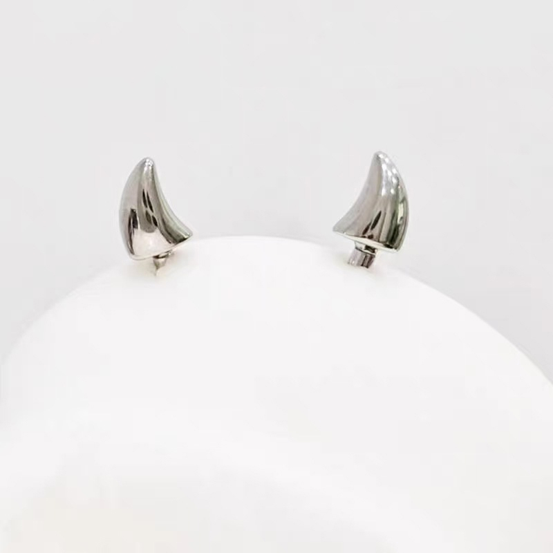 عرض ساخن: أقراط أذن بتصميم قرو - مراجعة Men Accessories Sale وسعره
