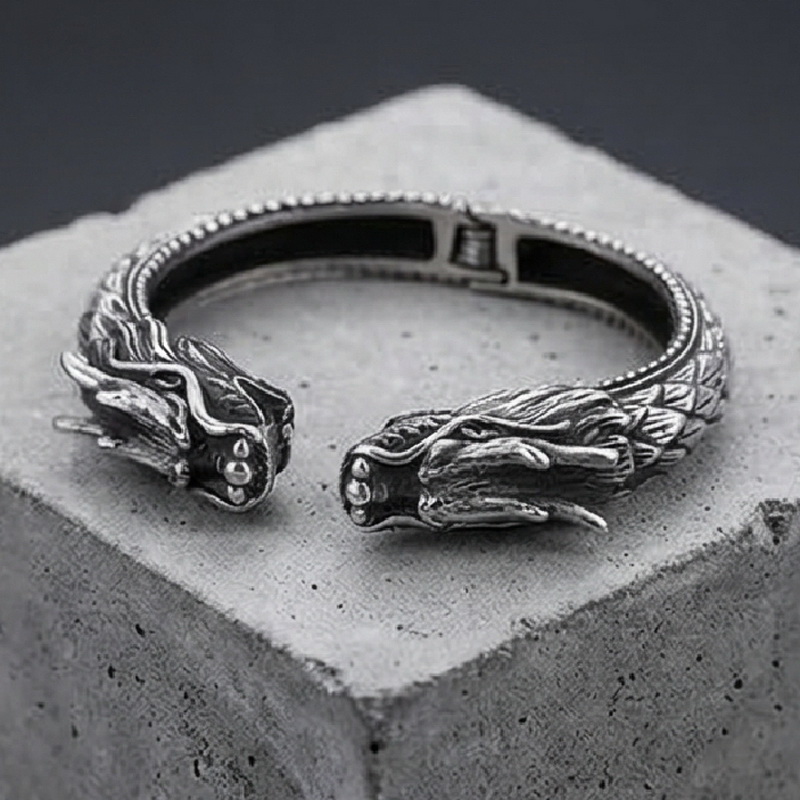 سوار رجالي من الفولاذ المقاوم  - مراجعة Men Accessories Bd وسعره